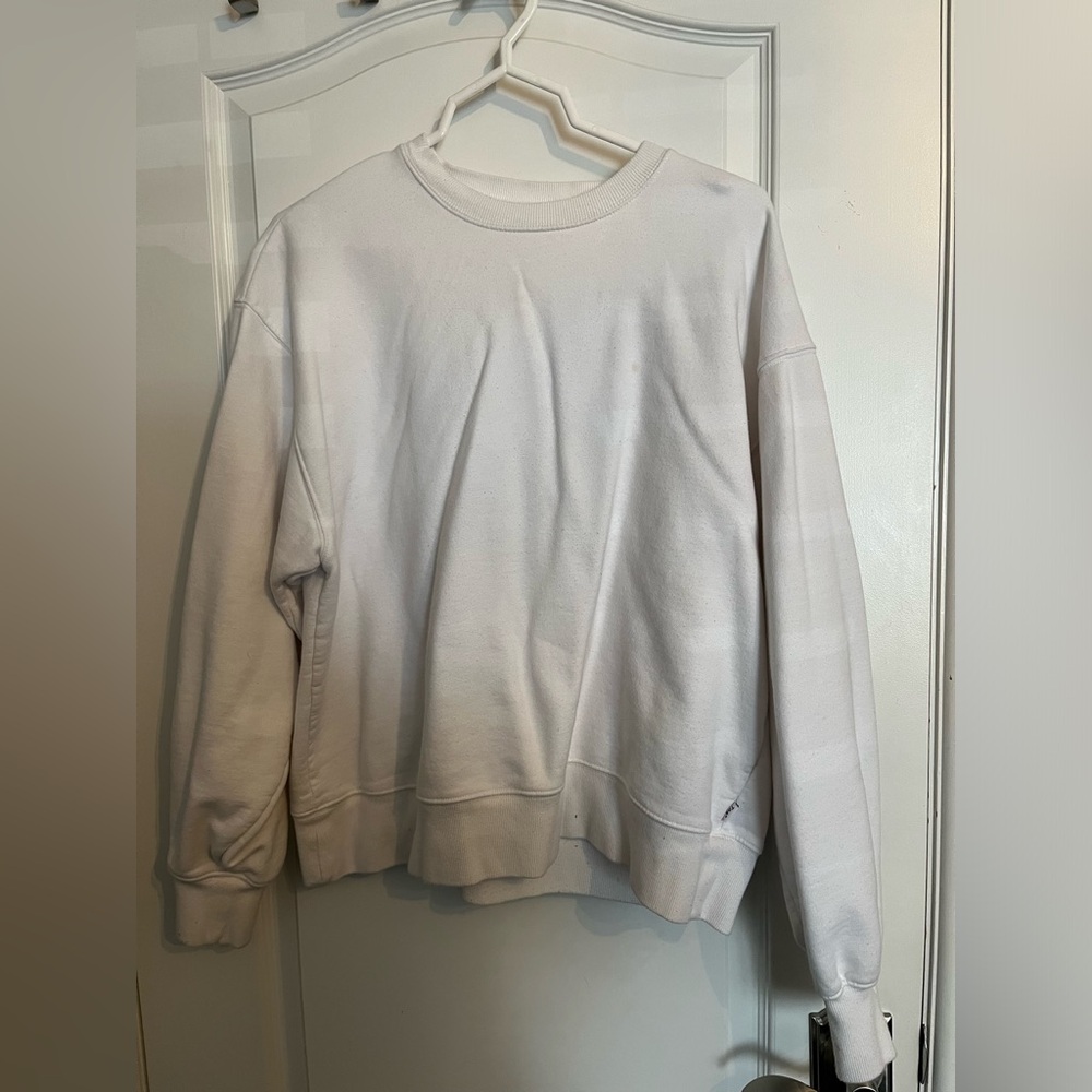 Aritzia TNA White Sweatshirt
